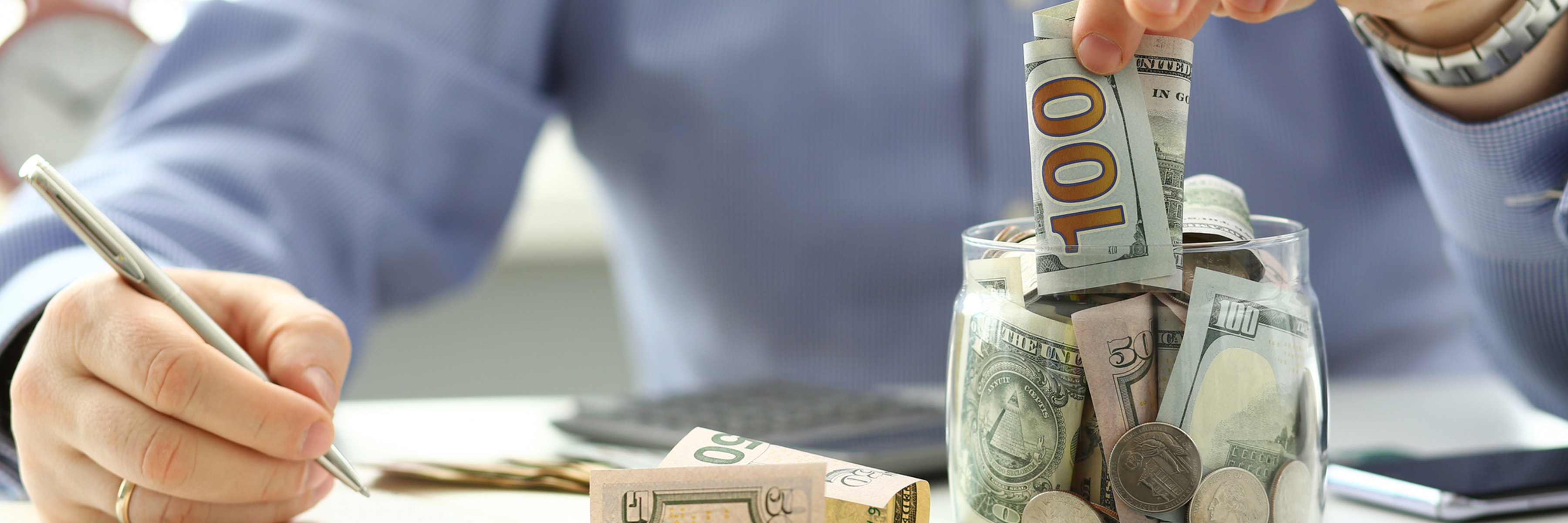 Building an Emergency Fund: A Financial Lifesaver in 2025